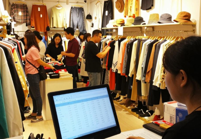 会员、库存、连锁一站搞定：服装店收银系统