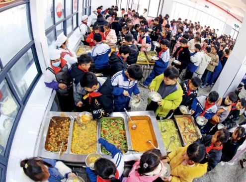 智慧食堂对接教育局平台：实现辖区内食堂统一监管
