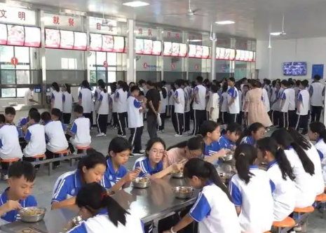学校食材验收管理系统：采购、验收和来源凭证完整留痕