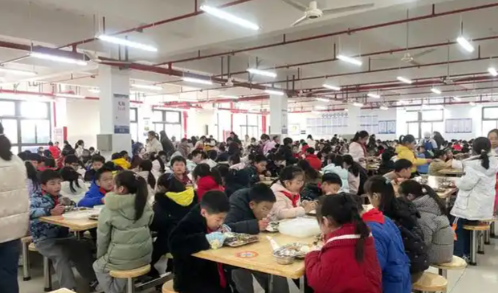 学校食堂食安监管平台：校方实时掌握食堂风险