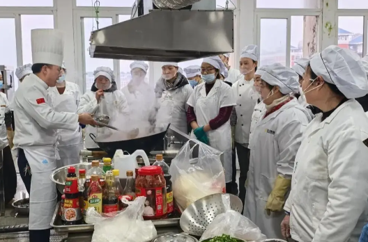 学校食堂采购验收系统｜食材验收、称重和照片记录自动留存