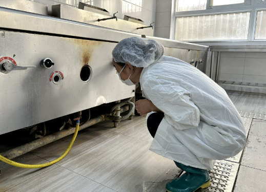 食堂燃气安全监控：报警和自动关阀到底差在哪